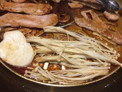 -猪啊牛呀羊啊铜盘烤肉(正大广场店)