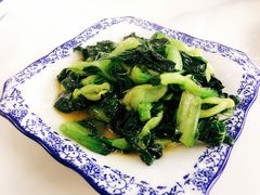 清炒小青菜-七的湖·晚芳亭·阳澄湖农家菜·大闸蟹(莲花岛店)