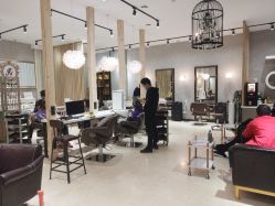 -HAIR HERE造型