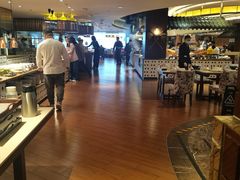 -广州中心皇冠假日酒店·百粤楼