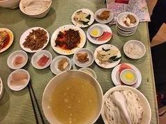 -桥香园云南过桥米线(金马碧鸡店)
