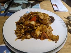 -金牌餐厅·天津菜·八珍豆腐·老爆三(瓷房子店)