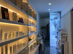 -柒朵科技美肤中心