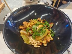 -醉人椒麻辣香锅(王府井喜悦店)