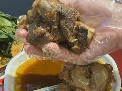 -李双猪·小龙虾·烧烤·羊肉煲(乐山店)