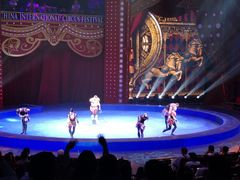 -珠海横琴长隆《卡卡虎奇遇记》