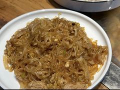 -山河屯铁锅炖·非遗东北菜(南山店)