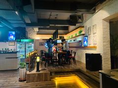 -JINNS锦时 steak&pizza(浸信会礼拜堂旧址店)