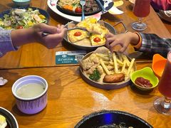 -豪客嘉族·麦尼顿西餐厅(乐福天下店)