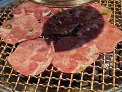 -唯成•韩国炭火烤肉 유성고기
