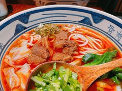 -鑫花溪牛肉米粉(东环大润发店)