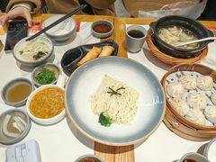 -馋三尺蟹粉小笼(人民广场店)