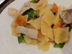 -闫府私房菜·百年鲁菜(恒隆店)