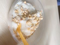 香蕉牛奶冰浆-夏食光安顺小舒冰粉冰浆(甲秀楼店)