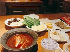 -呷哺呷哺(融创茂店)