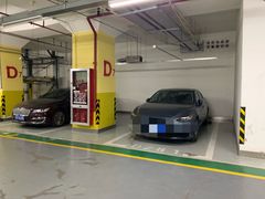 -环球港-停车场