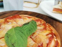 -FUTURE LOUNGE(太古里店)