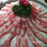 服务：服务非常周到，主动倒水加汤