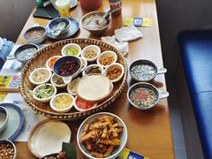 -包整·丝娃娃(一览甲秀楼风景店)