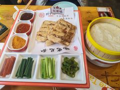-肘子酥·天津菜·特色捞面(德云社店)