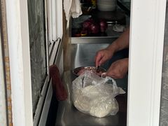 -小许三鲜砂锅馄饨店(家多乐烟酒店)