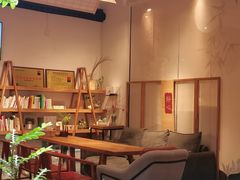 -山食间·中式营养轻餐(保利时光里店)