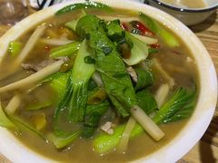 -牛八宝桂林米粉(八里庄店)