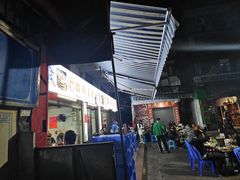 -雄伟美食(高沙中街店)