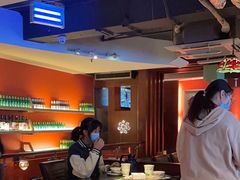 -大头虾越式风味餐厅(光明广场店)