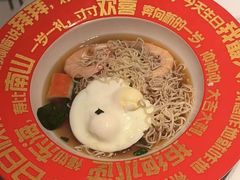 -嗨辣小聚·盘锦河蟹·海鲜烧烤龙虾(盘锦十年好店)