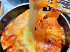 芝士肉酱焗饺子-開籠雀冰室(同和金铂店)