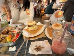 -野草莓自由市场