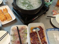 -渔顺生·顺德鱼生·粥底火锅·桑拿鸡(渔人码头店)