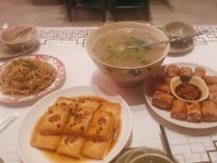-客家大院·非遗赣南客家菜(郁孤台店)