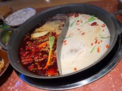 -赵美丽·重庆社区火锅·直营店(火车东站·中豪国际店)