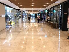 -星巴克臻选(北京银泰店)