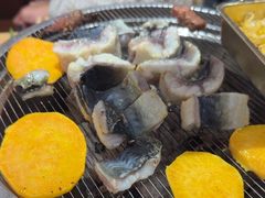 -青瓦餐厅·生鱼片·韩园烤肉(西塔店)
