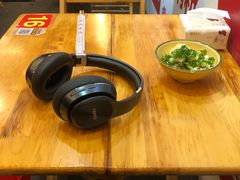 -拈签一笑黄牛肉辣卤串串