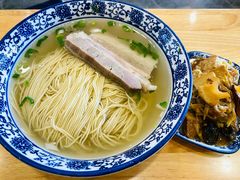白汤大肉面-裕兴记·三虾面(西北街总店)