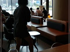 -星巴克臻选(上海合生汇1F店)