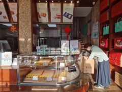 面包甜点陈列柜-南宋胡记(杭州体育场路店)