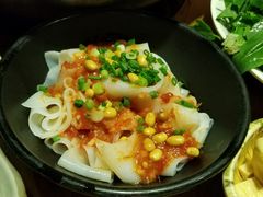 -野山舂·贵州现舂酸汤火锅(鸿通城店)