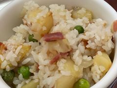 -姚记抚仙湖石锅鱼庄