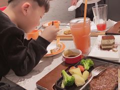 -必胜客(格尔木华兴店)