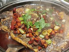 -辣尚瘾·烤鱼·新川菜(交大直营店)