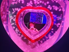 -多彩贵州城极地海洋世界