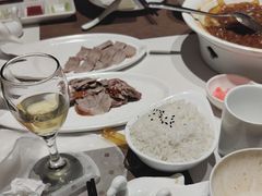 -皇城根·鲁菜济南菜·吊炉烤鸭·炒鸡鱼头(济南旗舰店)