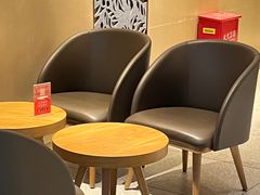 -星巴克臻选(上海中环广场2F店)