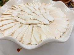 -菌海森林·非遗野生菌火锅(西山区滇池路摩根道店)
