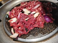 -石记东北风味烤肉店(子固路店)